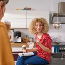 MELITTA Ganze Kaffeebohnen Mein Café Dark Roast 8x1 Kg Charaktervoll Intensiv -Espresso Store 77bd92e1e927e67294a77776999b6d38