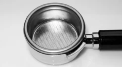 Siebträger Für Bezzera BZ09 & BZ10, Bodenlos, Schwarz, Inkl. 21g Sieb -Espresso Store siebtraeger fuer bezzera bz09 bz10 bodenlos schwarz inkl 21g sieb 2